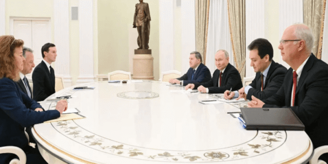 Envoys Meet with Putin Inside Trump’s High-Stakes Push for Russia Deal