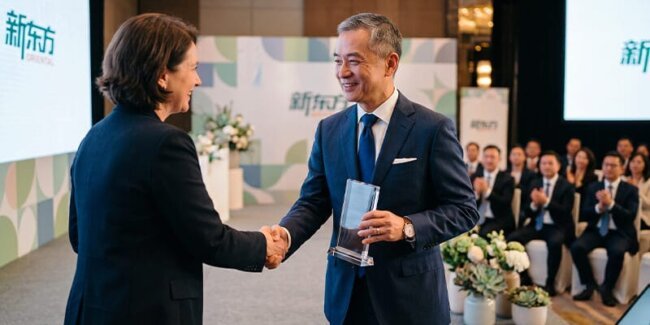 New Oriental Director Receives Equity Award